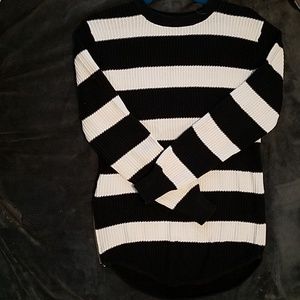 Unif x Urban Outfitters Sweater